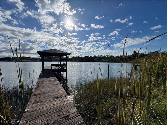 18 Victory Way, Lake Placid, FL 33852