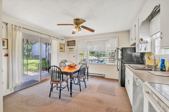 5328 White House RD, Moneta, VA 24121