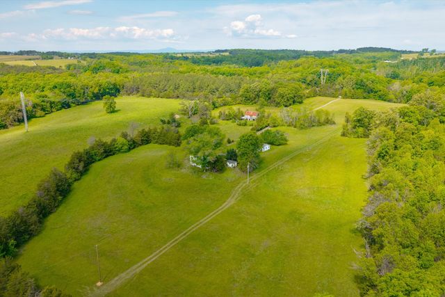 5328 White House RD, Moneta, VA 24121