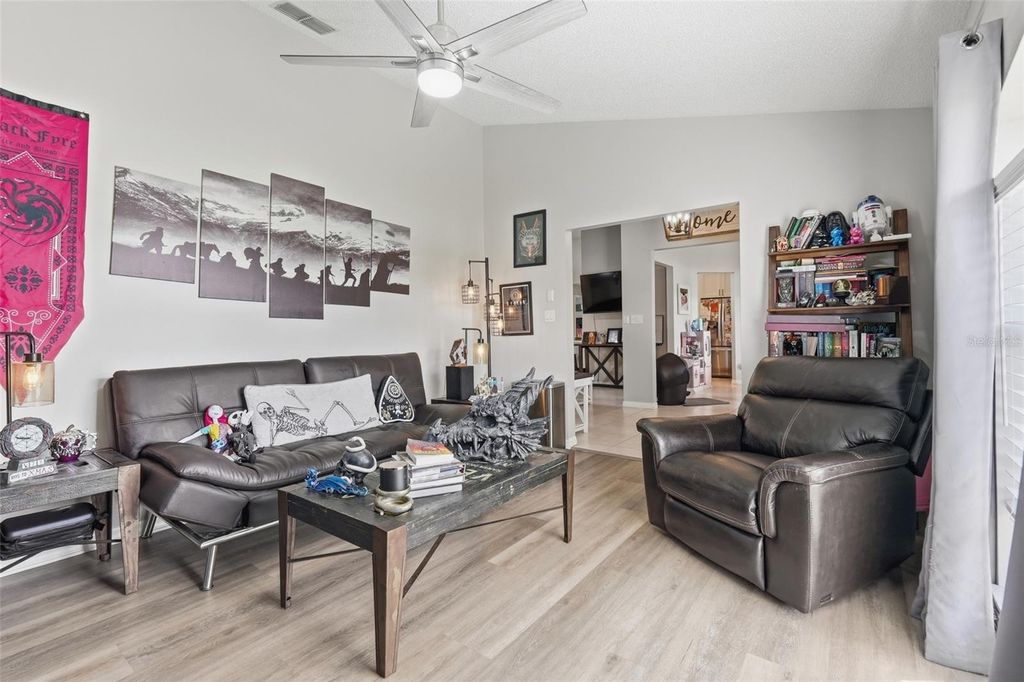 Image 6 of property listing at 14715 GREATER PINES BOULEVARD, Clermont, FL 34711