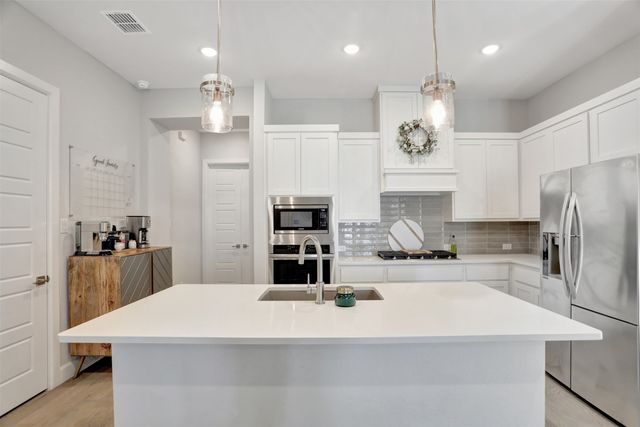 3548 Golden Bell Court, Heath, TX 75126
