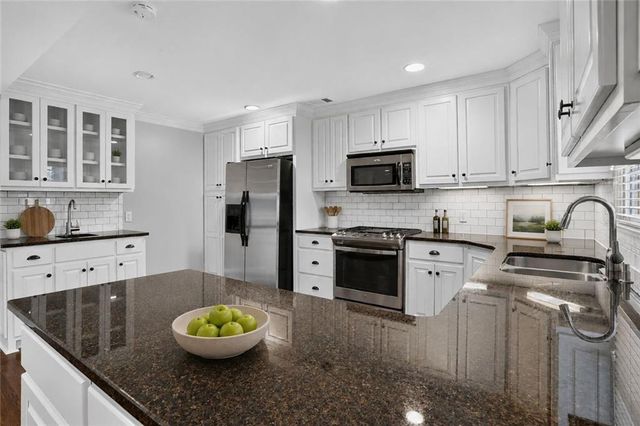 2818 Tupelo Street SE, Atlanta, GA 30317