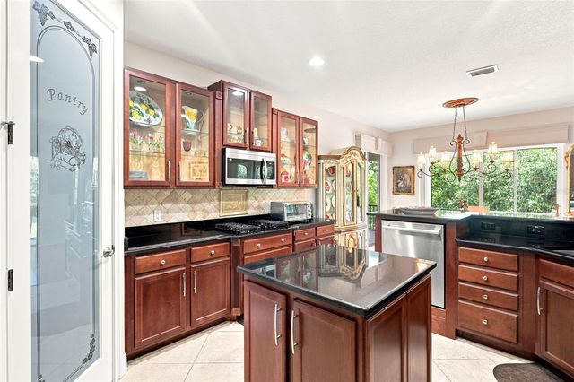 750 ONYX PARKWAY, Deland, FL 32724