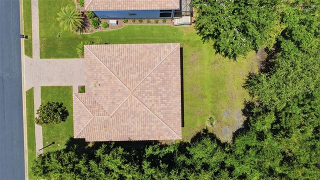 750 ONYX PARKWAY, Deland, FL 32724