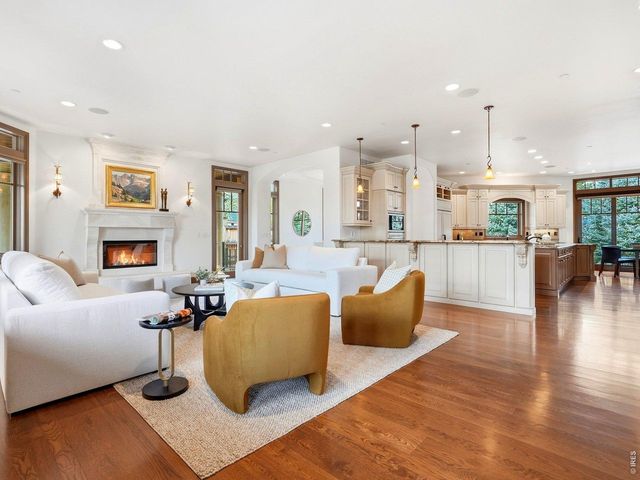 1285 Meadow Pl, Boulder, CO 80304