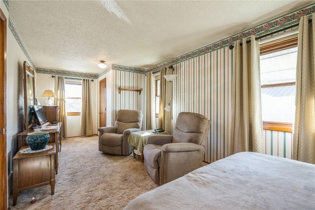 148 33rd Avenue SW, Cedar Rapids, IA 52404