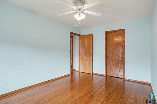7321 W 51st St Street, Sioux Falls, SD 57106