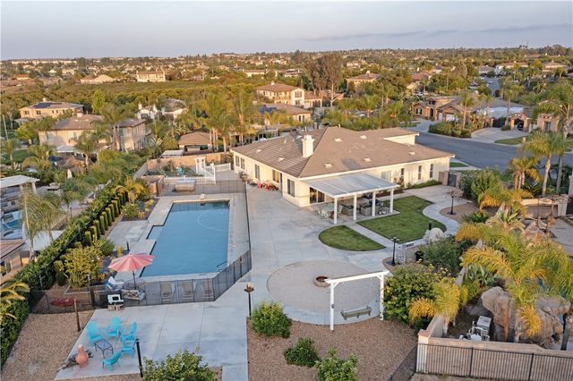1253 Viento Court, Riverside, CA 92508