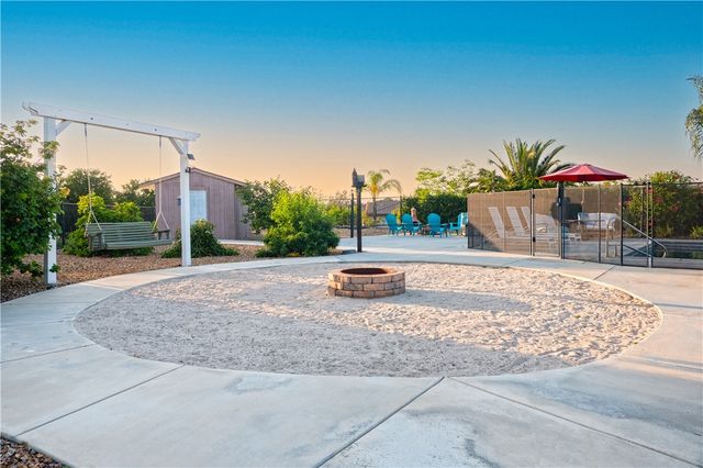 1253 Viento Court, Riverside, CA 92508