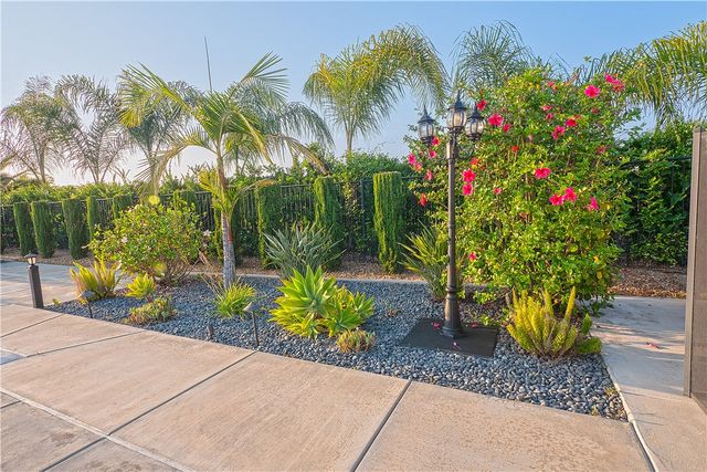 1253 Viento Court, Riverside, CA 92508