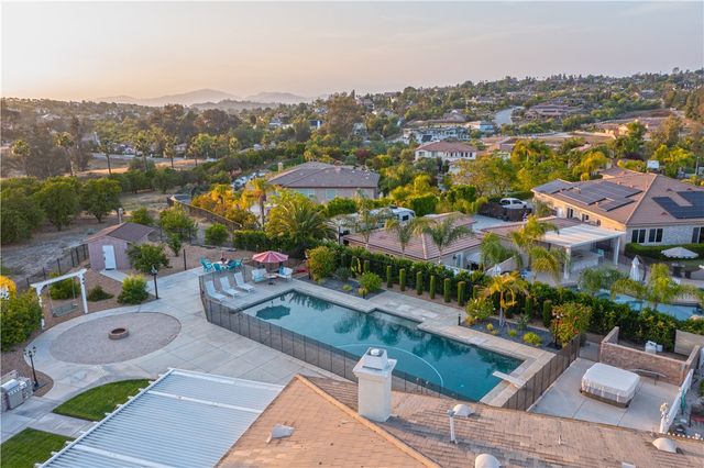 1253 Viento Court, Riverside, CA 92508