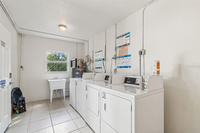 300 VENETIAN DRIVE 3, Clearwater, FL 33755