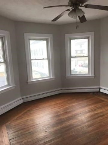 58 Arlington Street 2, East Providence, RI 02914