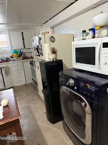 711 Evans Avenue, Reno, NV 89512