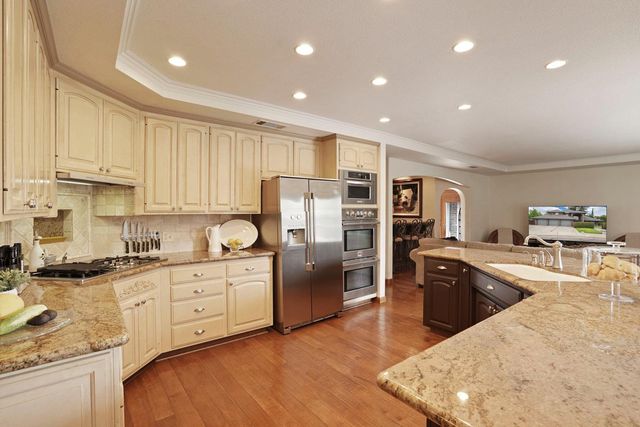 1041 Yuloni Dr, Lodi, CA 95240