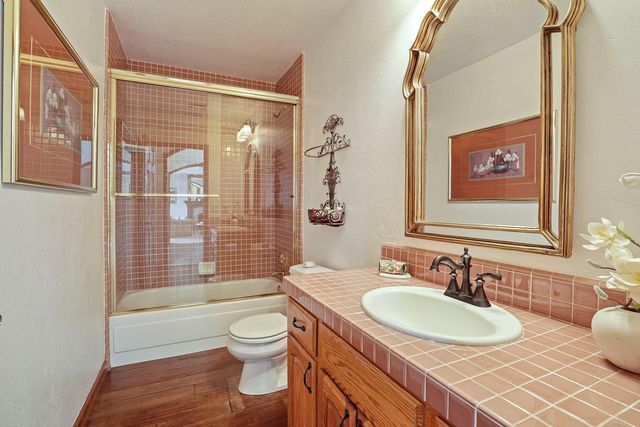 1041 Yuloni Dr, Lodi, CA 95240