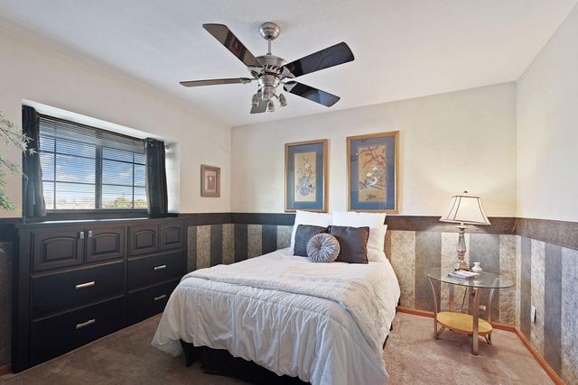 1041 Yuloni Dr, Lodi, CA 95240