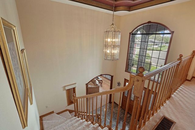 1041 Yuloni Dr, Lodi, CA 95240