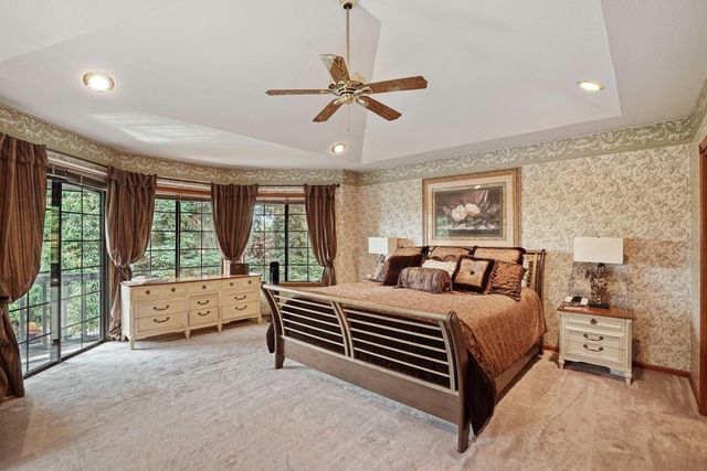 1041 Yuloni Dr, Lodi, CA 95240