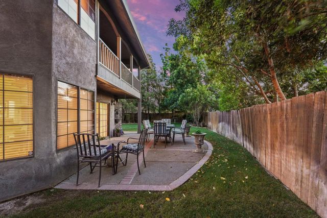 1041 Yuloni Dr, Lodi, CA 95240