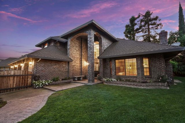 1041 Yuloni Dr, Lodi, CA 95240