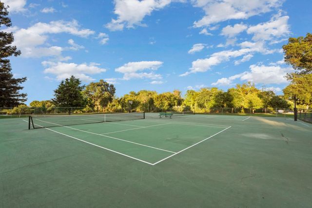 1041 Yuloni Dr, Lodi, CA 95240