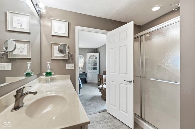 16842 Loch Circle, Noblesville, IN 46060