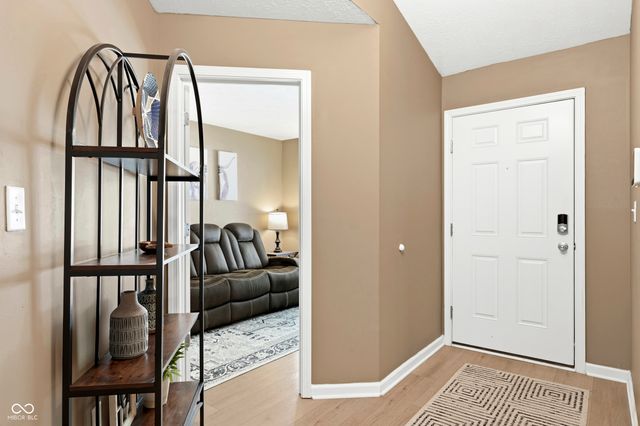 16842 Loch Circle, Noblesville, IN 46060