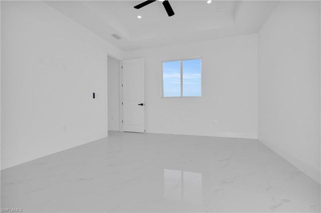 1819 Rush AVE, Lehigh Acres, FL 33972