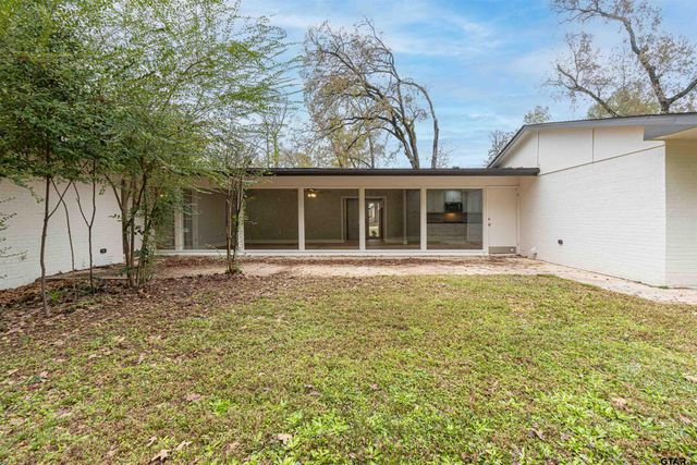 1709 Edgewood, Tyler, TX 75701