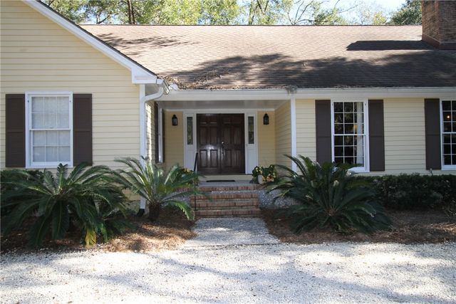 201 Five Pounds Road, St Simons Island, GA 31522