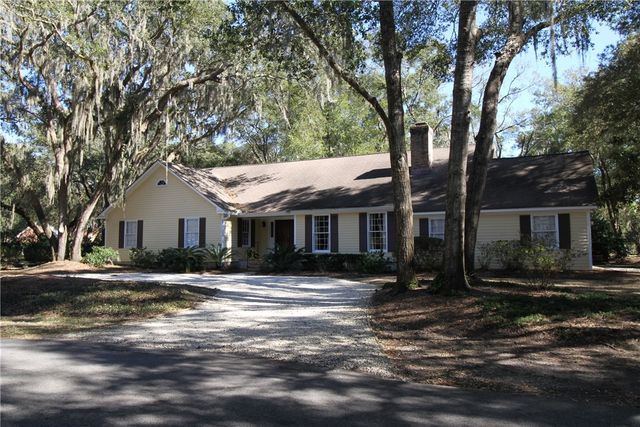 201 Five Pounds Road, St Simons Island, GA 31522