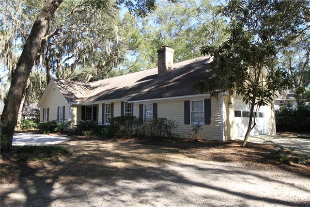 201 Five Pounds Road, St Simons Island, GA 31522