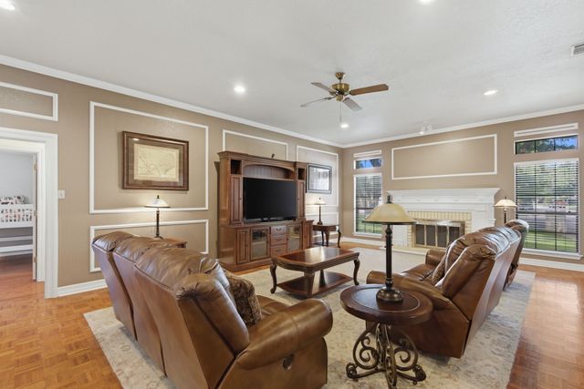4625 Hillside Drive, North Richland Hills, TX 76180