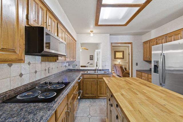 4625 Hillside Drive, North Richland Hills, TX 76180
