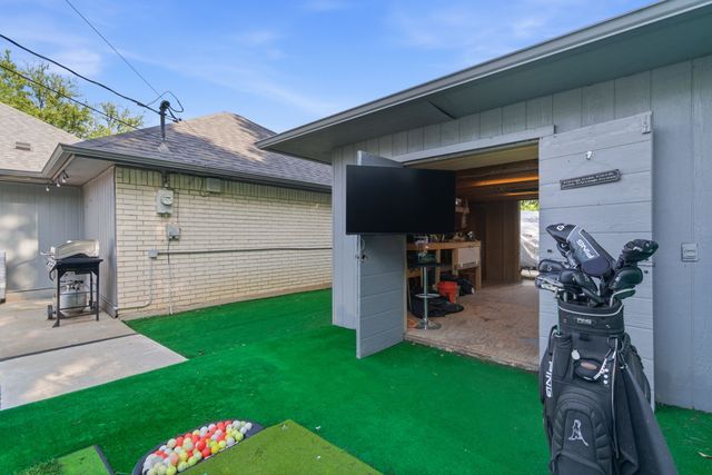 4625 Hillside Drive, North Richland Hills, TX 76180