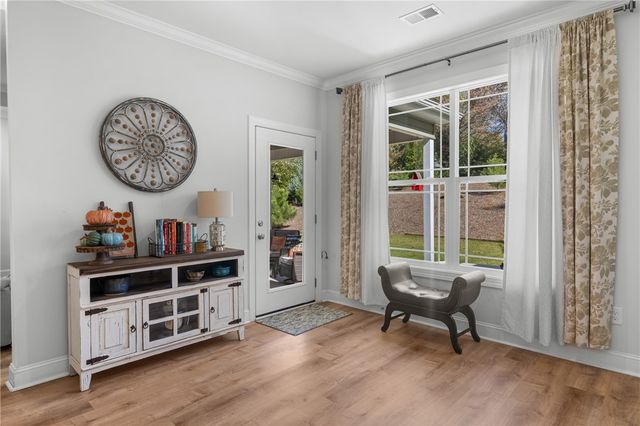 171 South Oak Pointe Drive, Seneca, SC 29678