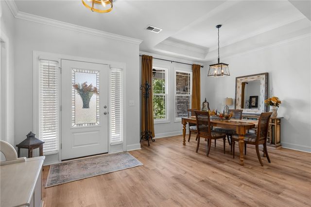 171 South Oak Pointe Drive, Seneca, SC 29678