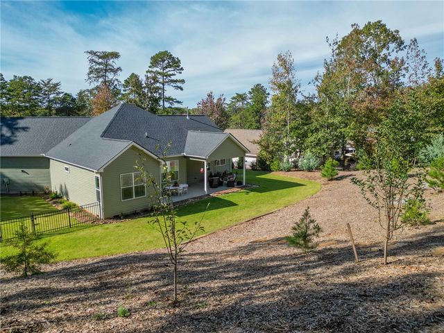 171 South Oak Pointe Drive, Seneca, SC 29678