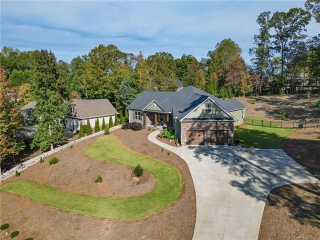 171 South Oak Pointe Drive, Seneca, SC 29678