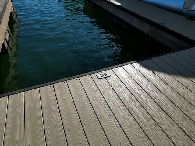 171 South Oak Pointe Drive, Seneca, SC 29678