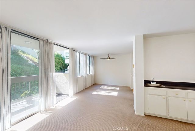 28121 Highridge 311, Rolling Hills Estates, CA 90275