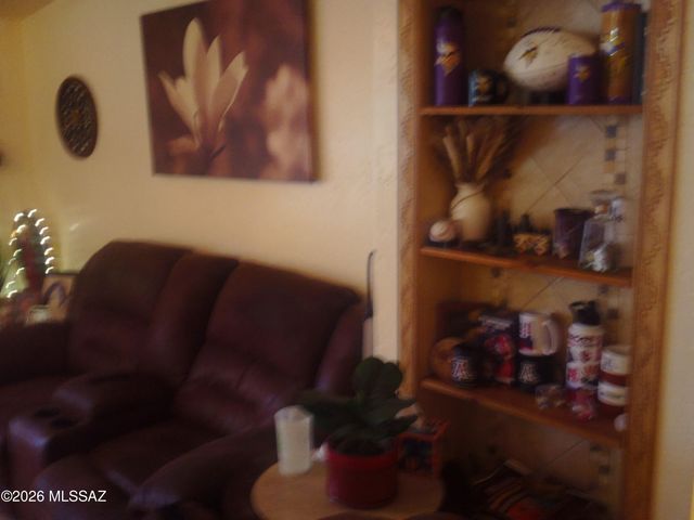 1932 S Campbell Avenue, Tucson, AZ 85713