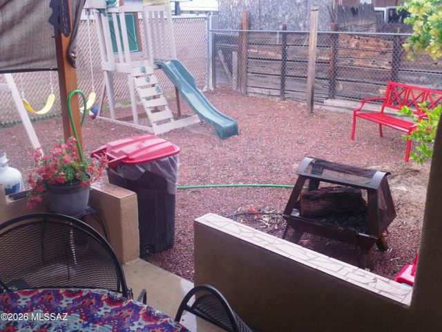 1932 S Campbell Avenue, Tucson, AZ 85713