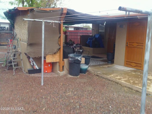 1932 S Campbell Avenue, Tucson, AZ 85713