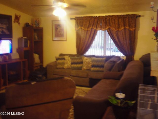 1932 S Campbell Avenue, Tucson, AZ 85713