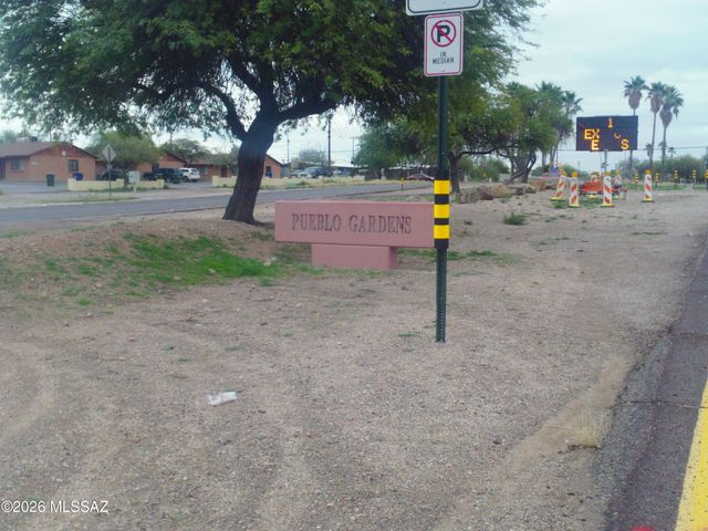 1932 S Campbell Avenue, Tucson, AZ 85713