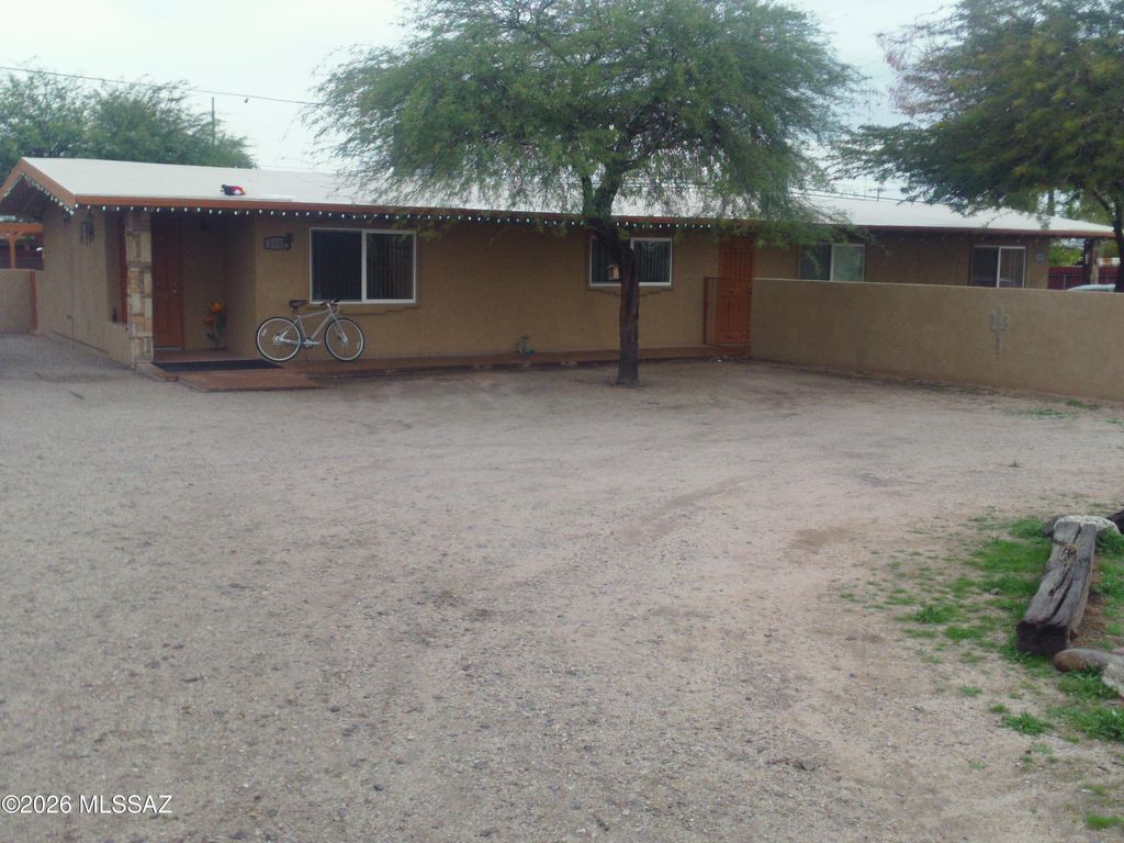 1932 S Campbell Avenue, Tucson, AZ 85713