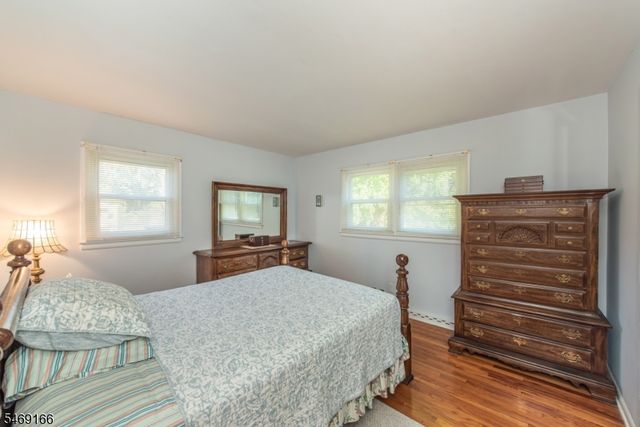 912 Colfax Ave, Pompton Lakes Boro, NJ 07442