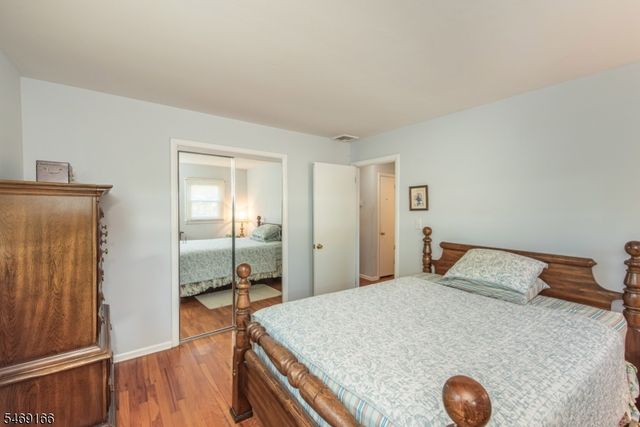 912 Colfax Ave, Pompton Lakes Boro, NJ 07442
